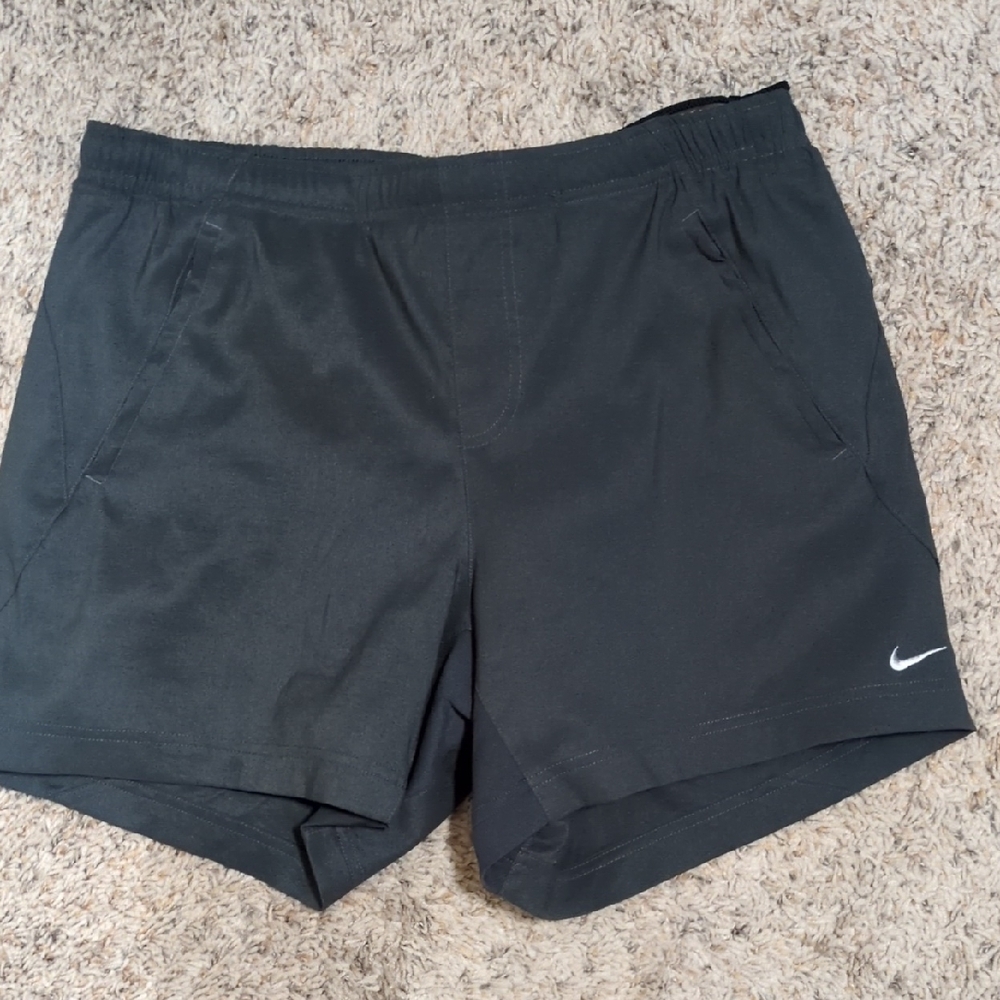 Nike Women's‎ Dark Gray Athletic Shorts